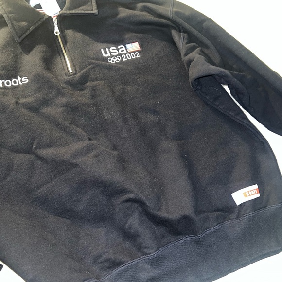 Roots Navy USA 2002 Half-Zip Pullover - Picture 3 of 5